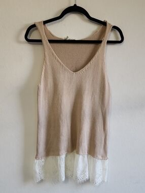 Boho Lagenlook Coquette Beige Knit Lace Trim Tank Top Size M